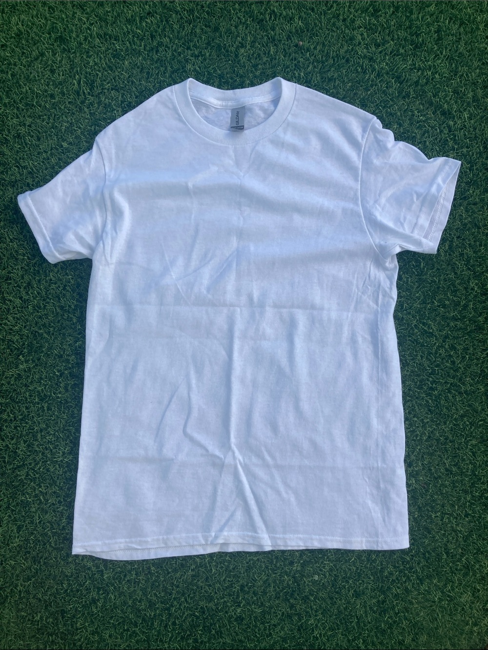 Gildan White Short Sleeve Crew Neck Tee